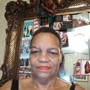 Meet your Posher, Rose thierry